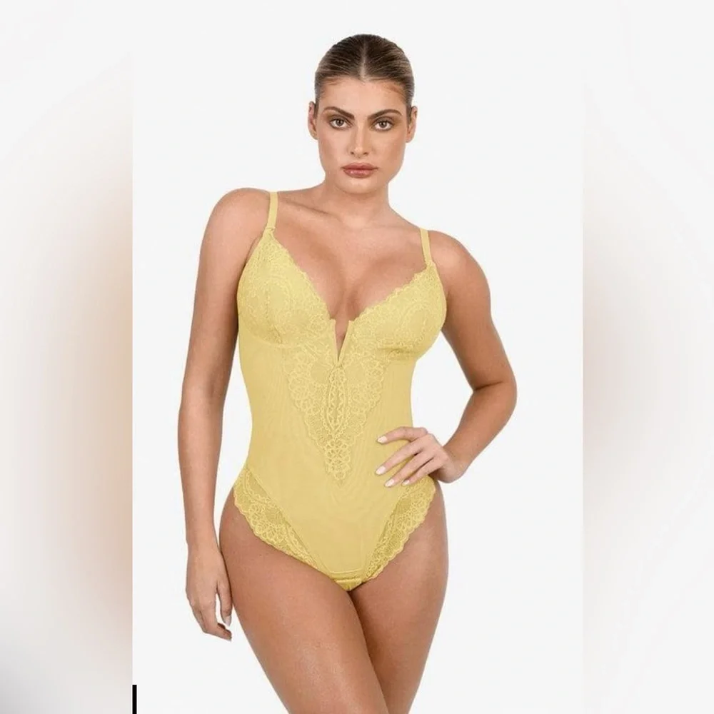 Popilush Shapewear Lace Deep V-Neck Sculpting Thong Bodysuit NWT